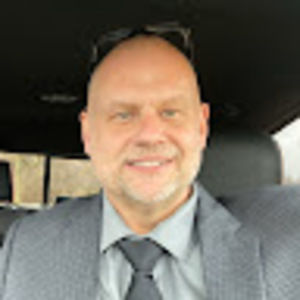 Meet your Posher, Jeramie